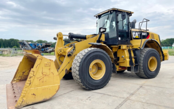 شيول Caterpillar 966M